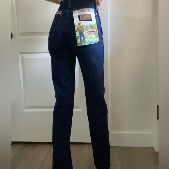 Deadstock Vintage Wrangler Cowboy Cut Straight Tapered Leg Dark Wash - Picture 3 of 11